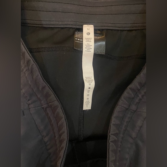 🌟 LULULEMON SOFTSTREME HIGH RISE STRAIGHT LEG CROPPED PANT  🌟 - Picture 8 of 12